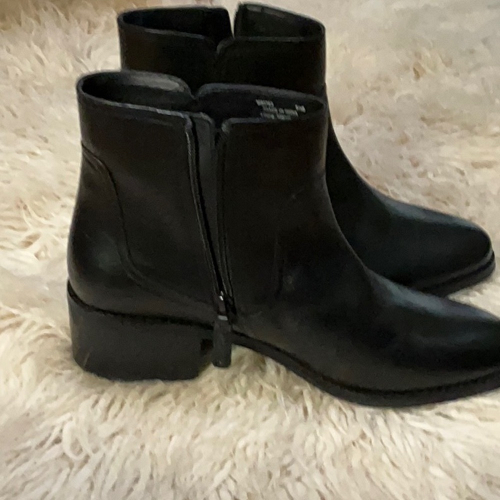 Cole Haan Thayer Leather Block Heel Chelsea Buckle Boots, Size 7 - Picture 5 of 7